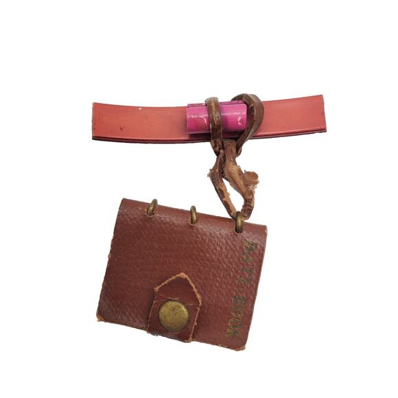 Tiny Leather Date Book Brooch Vintage 1930s Dangle Drop Pin Miniature Jewelry - Picture 8 of 10